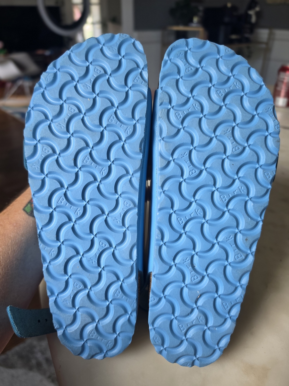 Birkenstock Milano Big Buckle Leather Sandal High Shine Sky Blue Size 7-7.5 - Picture 8 of 9